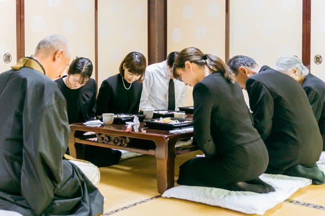 07. 初七日法要・精進落とし